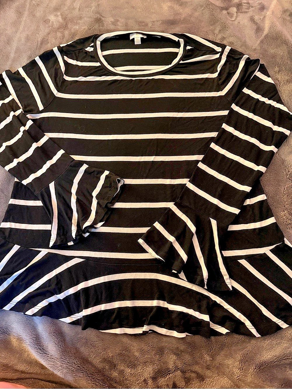 “C” Striped long sleeved soft stretchy shirt